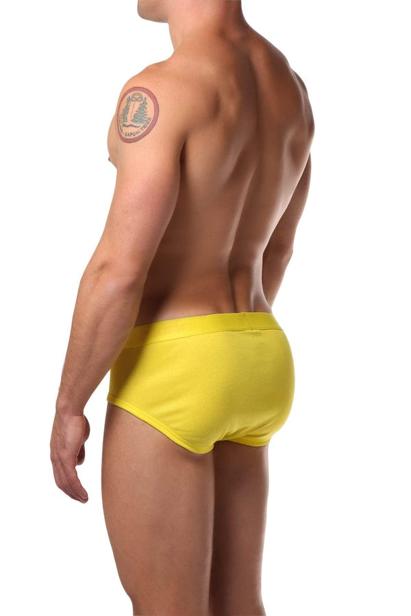 2(X)IST Red/Yellow/Blue Essential Contour Pouch Brief 3-Pack