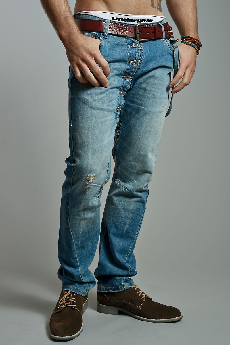 P.O.V. Light Blue Trafalgar Jean