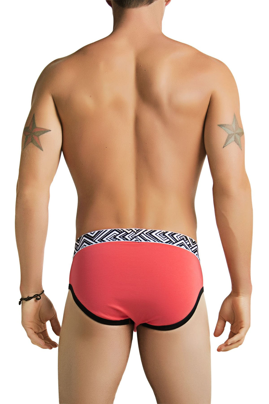 2(X)IST Red Graphic Brief
