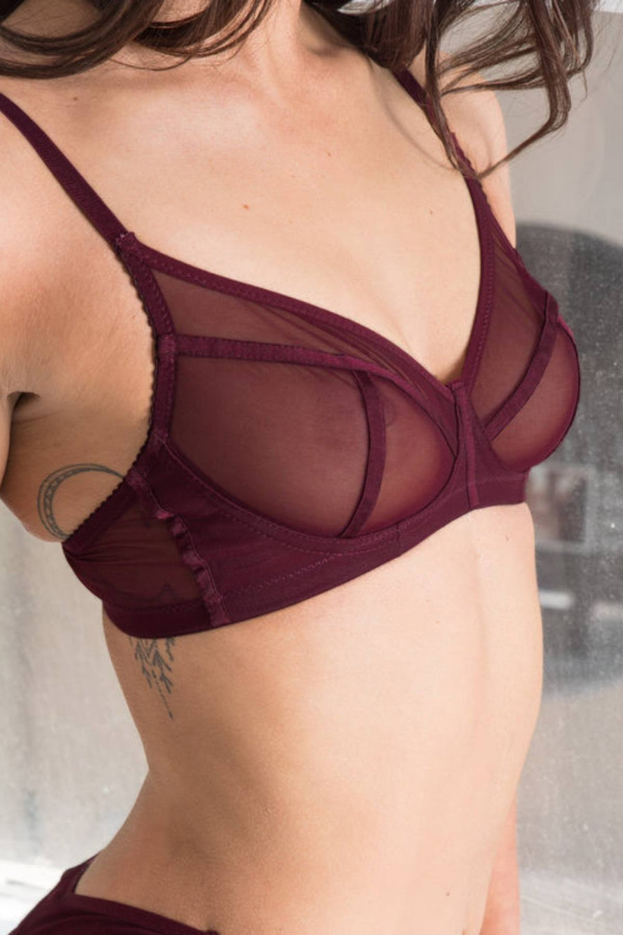Áo Ox Blood Alex Bralette