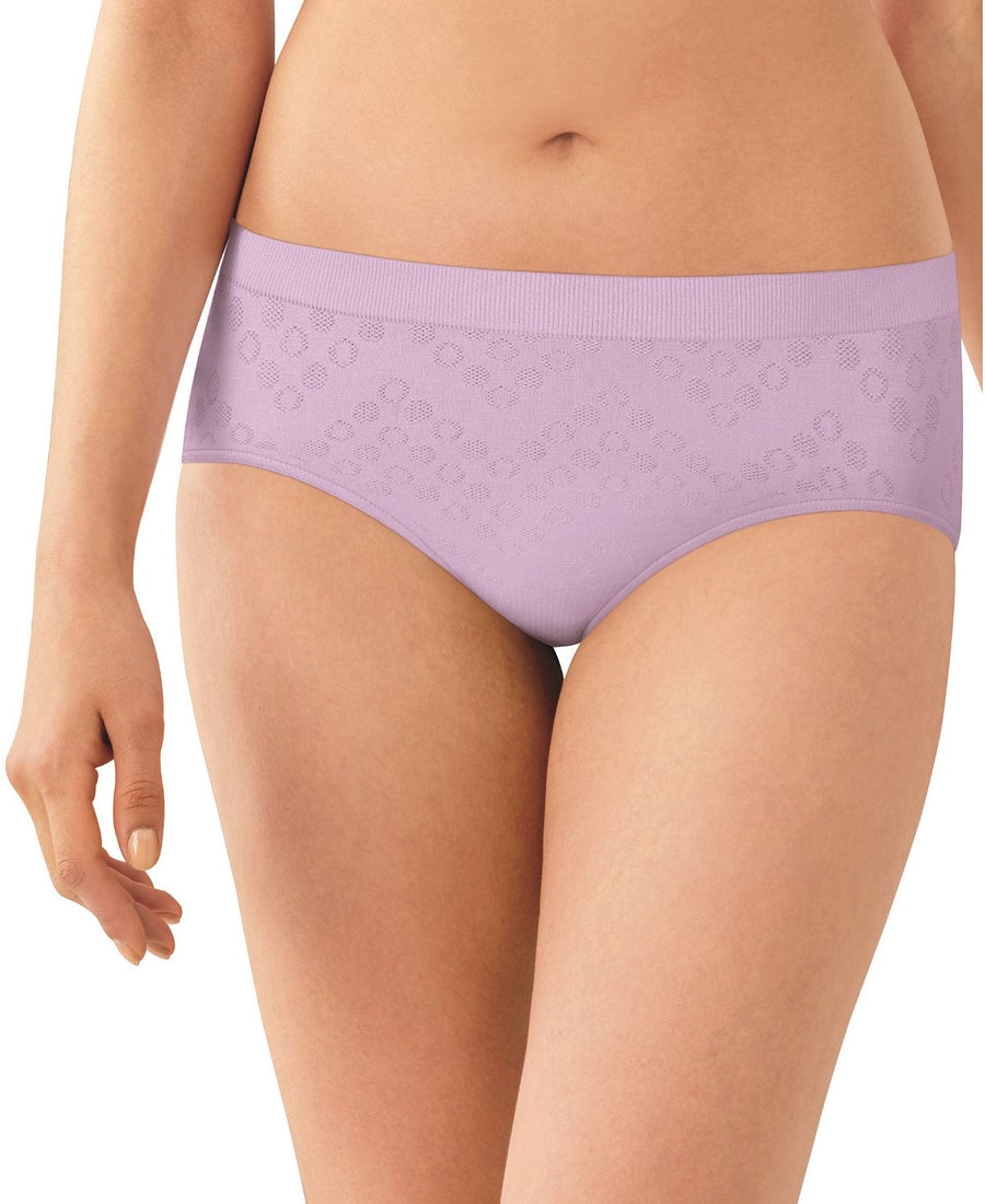 Bali Comfort Revolution Microfiber Seamless Hipster Underwear 2990 Morning Orchid Dot
