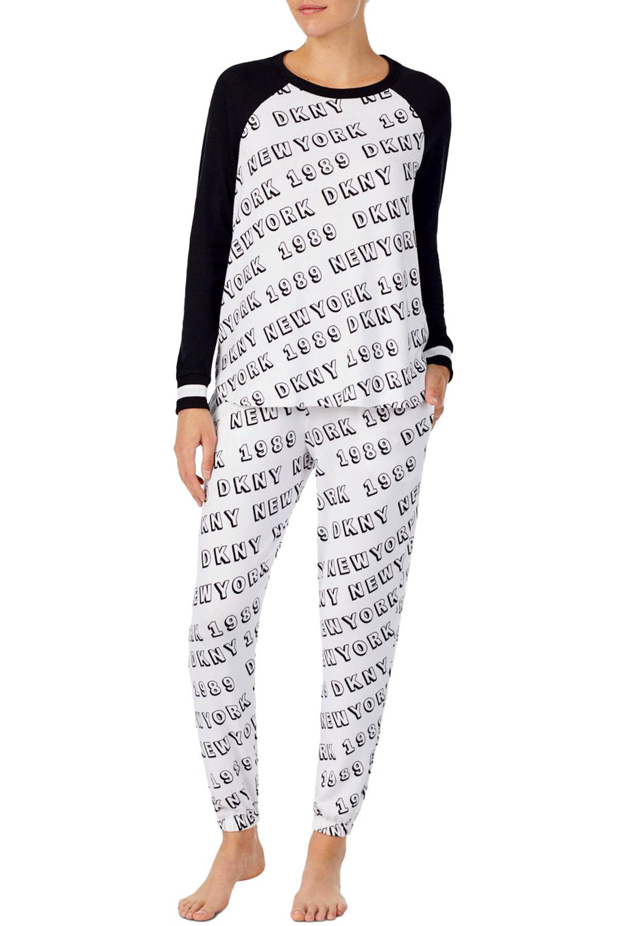 DKNY White/Black Printed Raglan Top / Jogger Pant Pajama Set