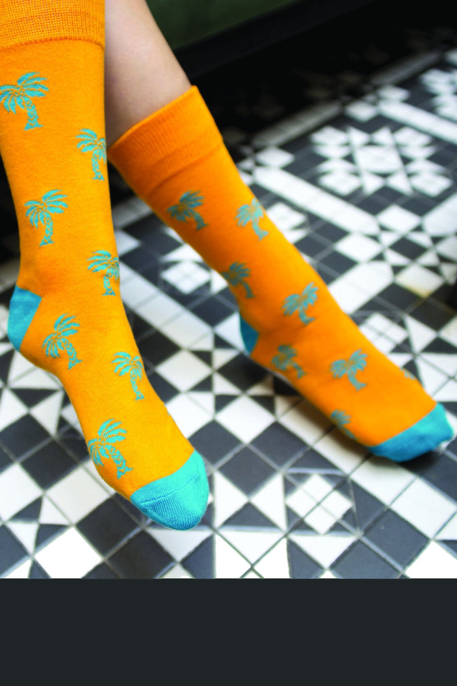 Drake & Hutch Orange/Teal 'Life's A Beach' Crew Socks