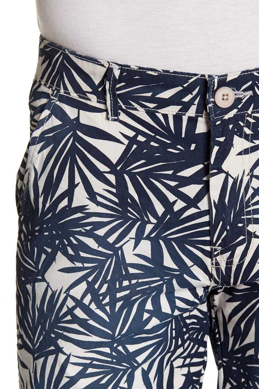 Pop Icon Natural Leaf Flat Front Short