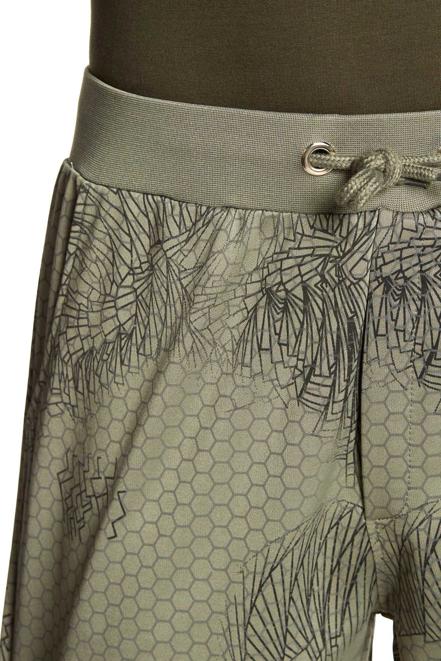Tailored Recreation Premium Olive Honeycomb Printed Short