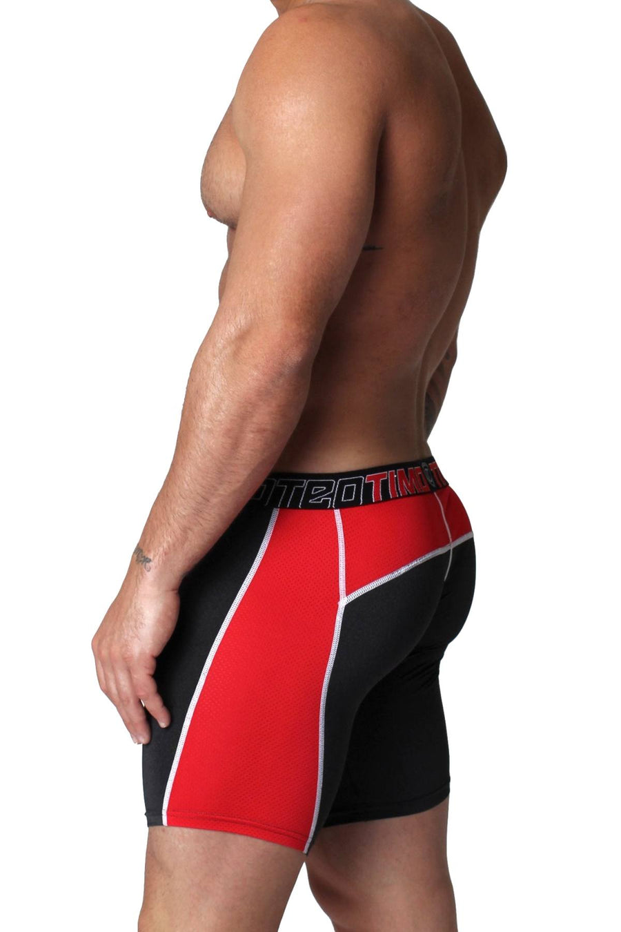 Timoteo Red Aero-Tech Short