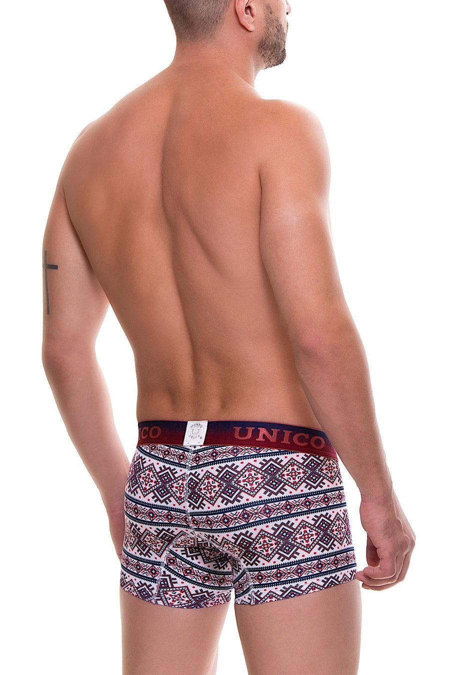 Unico Red/Multi-Color Rudolph Trunk